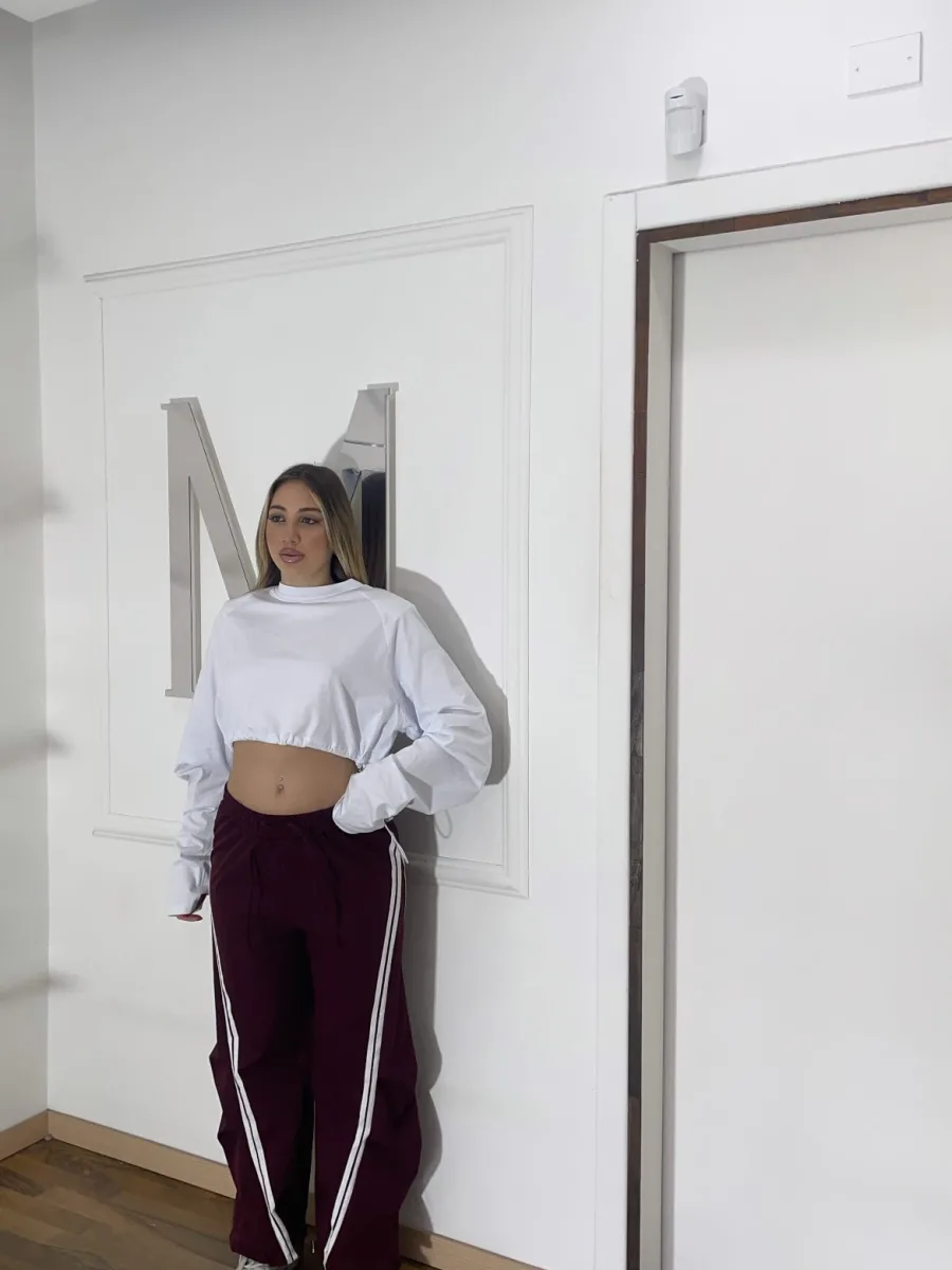 Pantaloni sportivi con stripe laterale Bordeaux