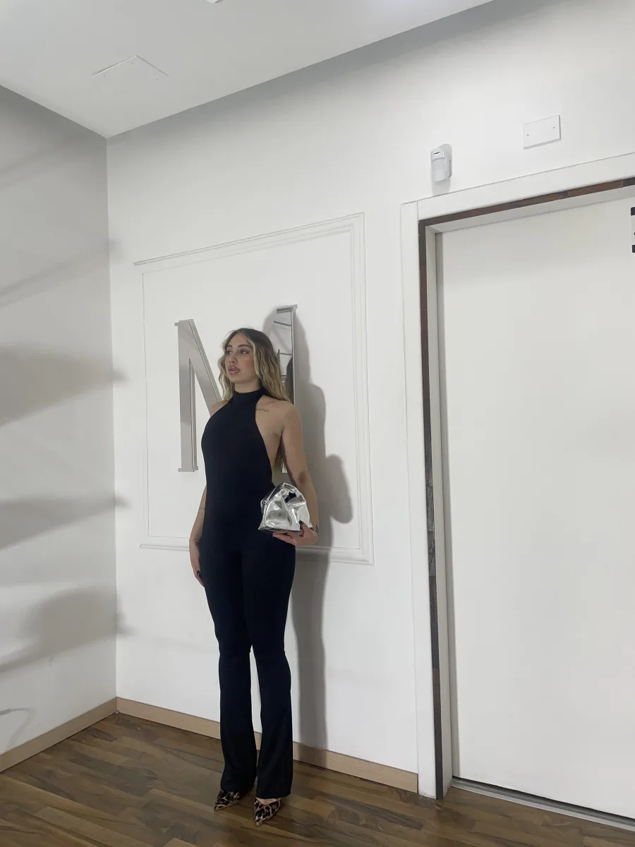 Jumpsuit nera Svasata