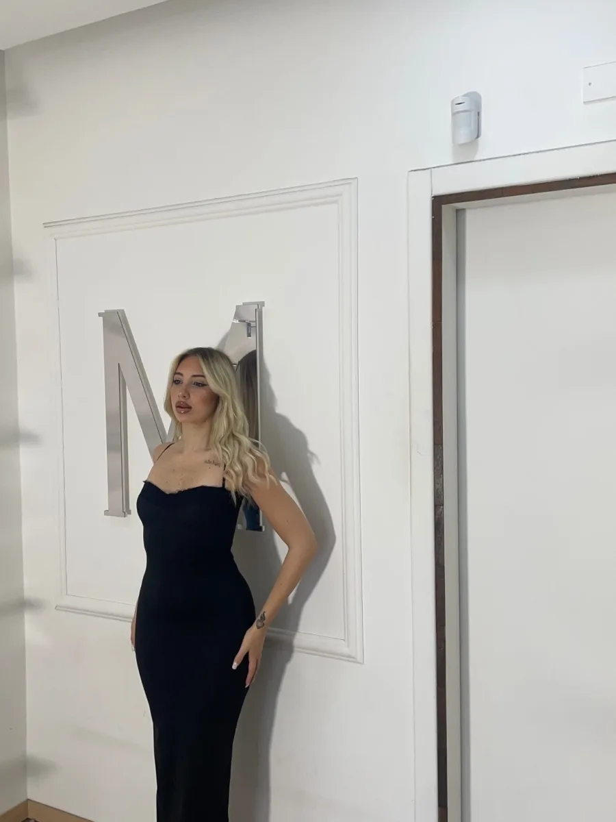 Abito lungo aderente