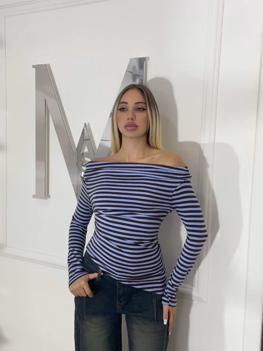 Maglia asimmetrica